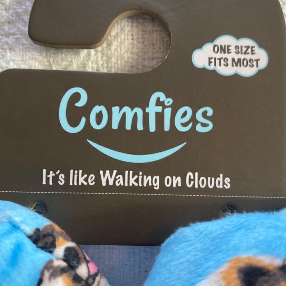 COMFIES Australian Sheperd Super Soft Slippers One Size Fits Most. - Picture 3 of 6